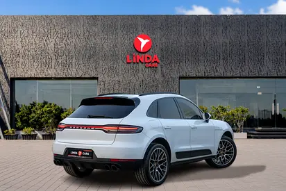 2021 Porsche MACAN — миниатюра 6