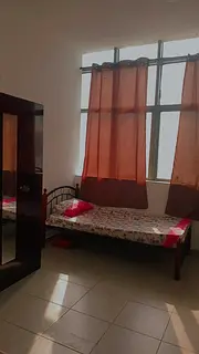 Bed Spaces Available for working ladies very near to Manar Mall