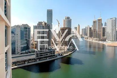 CANAL VIEW | NEAR METRO | HIGH FLOOR
