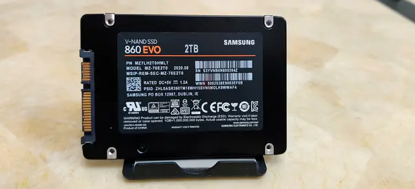 Samsung ssd Evo 860 2 TB pefect condition