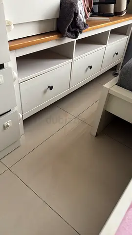Hemnes IKEA TV bench