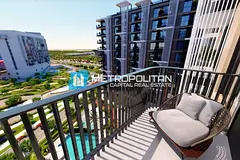 Low Premium| High Floor 2BR+M| Pool View| Near NYU
