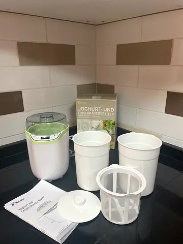 Tchibo Electric Yogurt and Cream Cheese Maker with Multiple Pots - Brand New