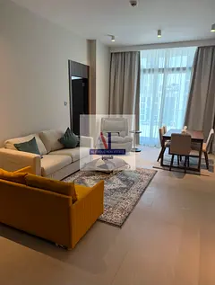 ELEGANT | HUGE LAYOUT | WELL MAINTAINED | 4 CHQs