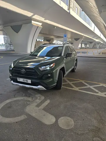 2024 Toyota RAV 4 照片 3