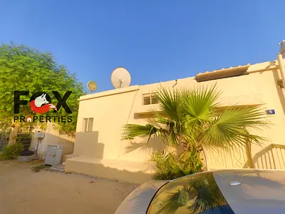 اكبر بيت عربي بسعر مميز / 6 غرف بمساحة واسعة / حوش داخلي و خارجي / 2000 قدم / موقع استراتيجي / 85 الف