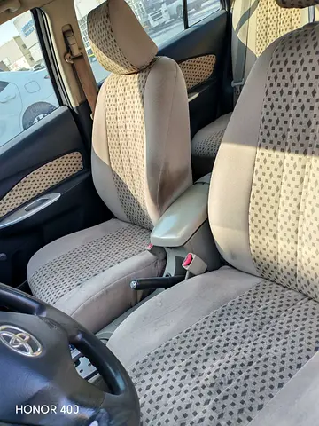 2007 Toyota YARIS 照片 4