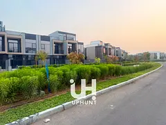 READY TO MOVE | NEAR TO POOL & PARK | 2 CHEQUES