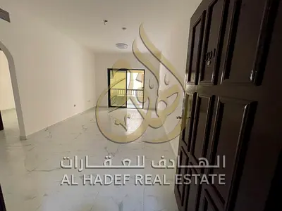 غرفة وصالة بالقليعة بجوار الكورنيش، بلكون وإطلالة مفتوحة وموزع، تكييف وغاز مركزي، موقع حيوي وسكن عملي مع دفع مرن على 4 أو 6 دفعات