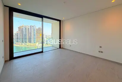 Brand New | Canal Facing | Motivated Landlord