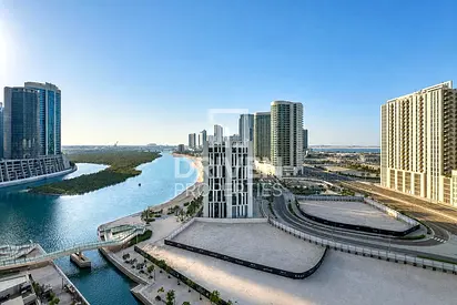 Vacant | Upgraded Furnished | 1 Bedroom w/ Balcony
