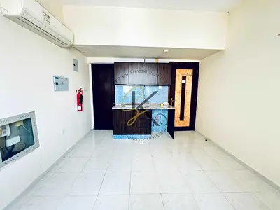 STUDIO APARTMENT FOR FAMILY/ OPEN KITCHEN / ROAD SIDE BUILDING