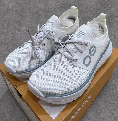 OOFOS Women's OOmy Stride White Sneakers – US 9 / EU 40