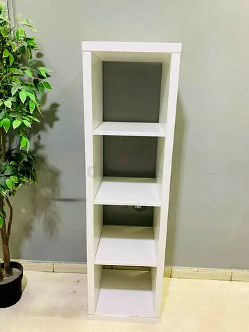 Slim white 5-tier shelving unit — good condition