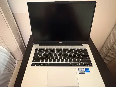 Huawei MateBook laptop - 14" slim, silver, good condition