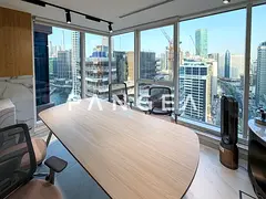 Corner unit | High floor | Vacant