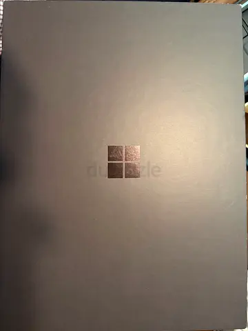 Microsoft surface pro 13 + keyboard + Pen