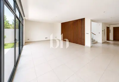 Single Row | Extended Kitchen | Landscaped