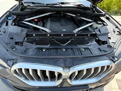 2020 BMW X6 photo 8