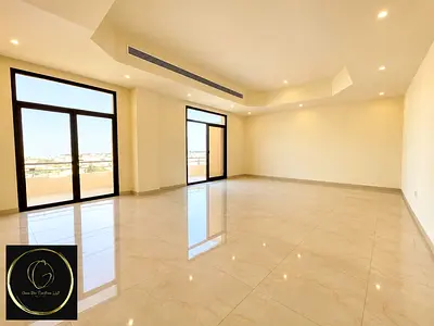LUXURIOUS 5 BEDROOMS VILLA WITH DRIVER ROOM IN MBZ CITY