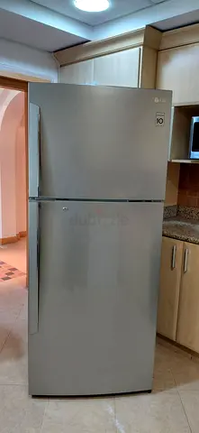 LG latest model fridge freezer same like new condition perfect
