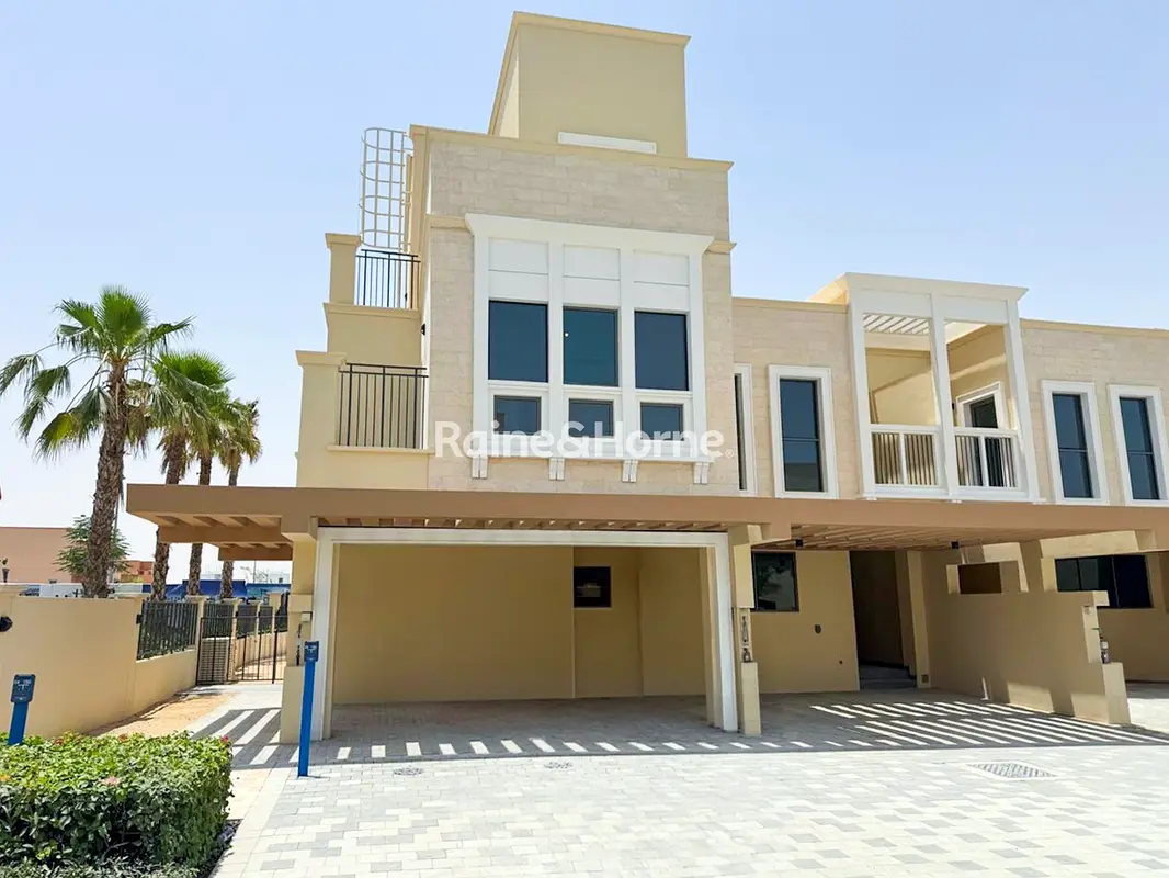 True Corner I Large Layout I Best Price