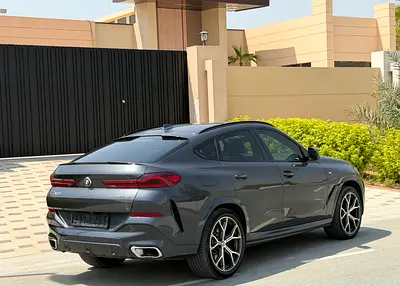 2020 BMW X6 photo 2
