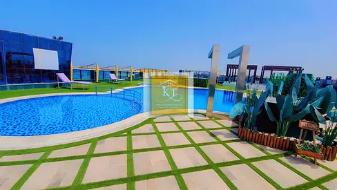 Chiller Free!! 1 BR with Large Balcony!!Up to 6 Cheques!! Family Only!!