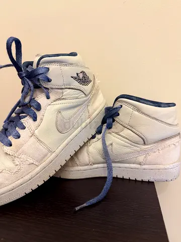 Nike Air Jordan 1 mid