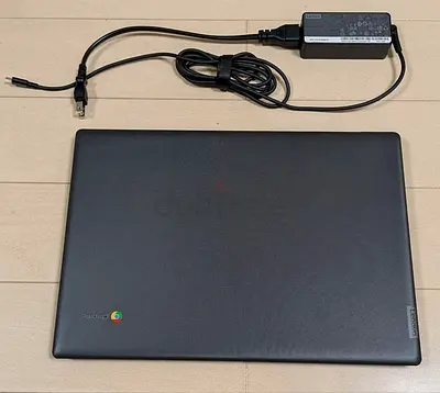 Lenovo Chromebook S330 Thin & Light_14” HD Display_MediaTek MT8173C Quad-Core CPU_RAM 4 GB_SSD 32 GB