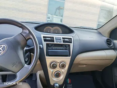 2007 Toyota YARIS 照片 3