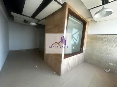 FITTED / READY TO MOVE / PRIME LOCATION