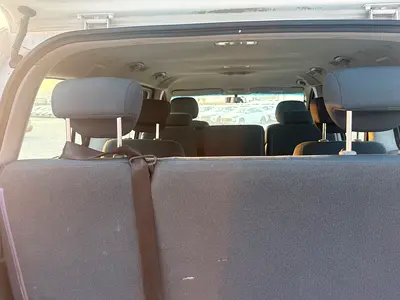 2017 Hyundai H1 photo 4