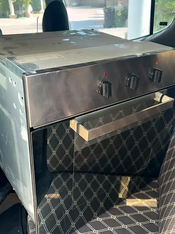 Built-in electric oven in stainless steel