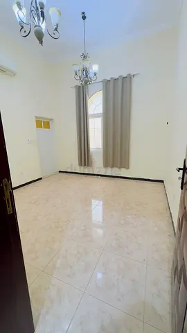Family studio available in Al khawaneej 1