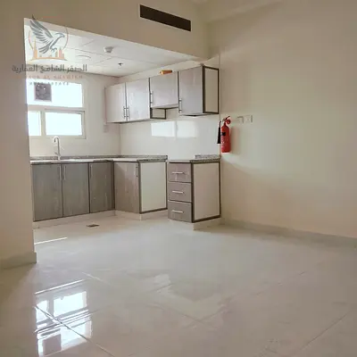 An excellent opportunity to live in a spacious studio in Al Nuaimiya 2. It is situated in a prime,
