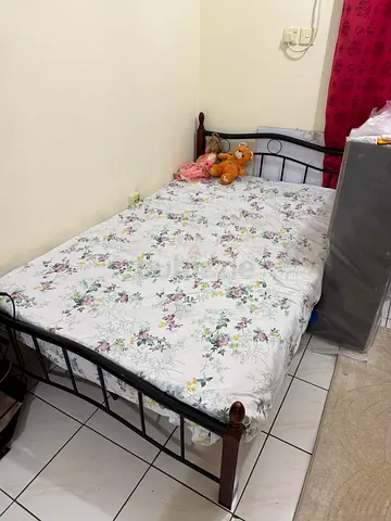 Sturdy Metal Single Bed Frame