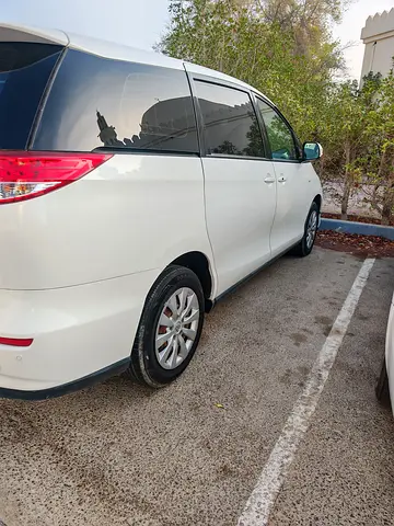 صورة 7 لـ 2017 Toyota PREVIA