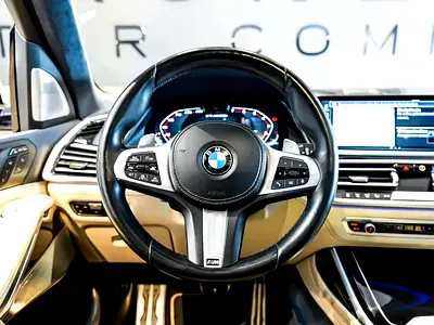 2022 BMW X7 — миниатюра 11
