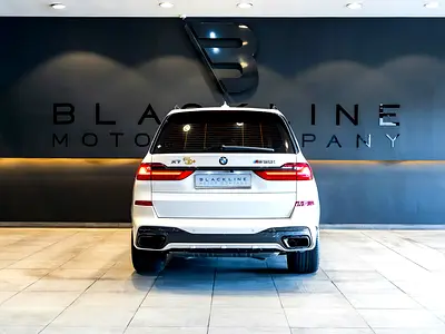 2022 BMW X7 — фото 4
