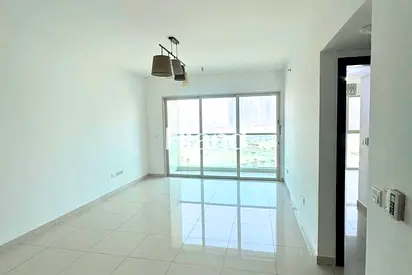 Well-designed 2BR | Waterfront Living | Prime Area