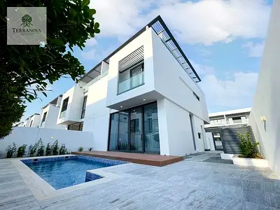 Ready to move l Waterfront l 10% Down payment l 35% ROI
