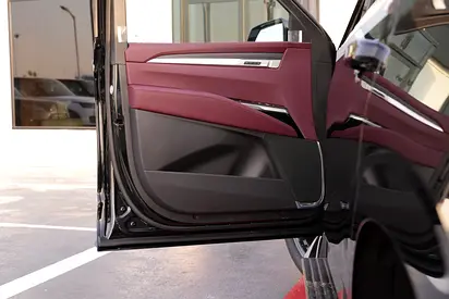 2026 Cadillac ESCALADE — миниатюра 18