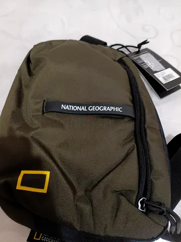 Sling Bag by NATIONAL GEOGRAPHIC (2 Year Warranty)