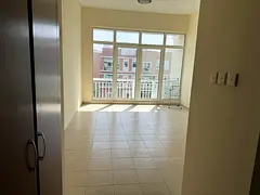 ZEN ST: 2A | STUDIO | Aed 40k | DG