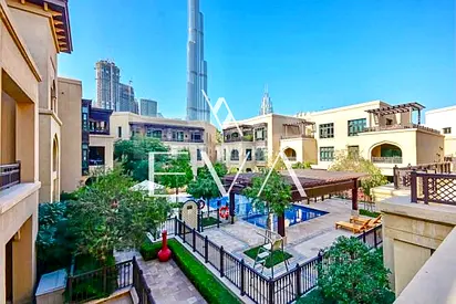 BURJ KHALIFA VIEW | SPACIOUS LAYOUT | FURNISHED