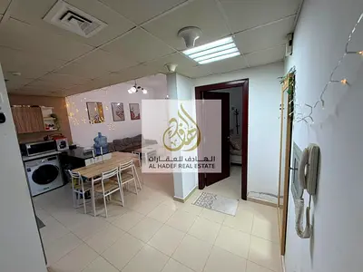 🏢 **إعادة بيع – شقة غرفة وصالة في سيتي تاور، عجمان** 🏢 ✨ **الدفعة الأولى: 180,000 درهم فقط** ✨ 📍 **الموقع: سيتي تاور – عجمان** 🛏️ غرفة وصالة 🚿