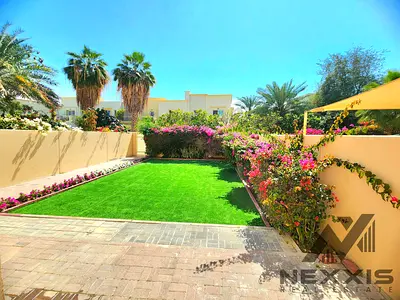 Fully Upgraded and Beautiful Landscaped Garden