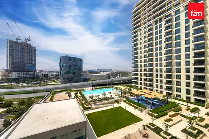 Vot | Corner | Sunset, Pool, Villas & Mall View