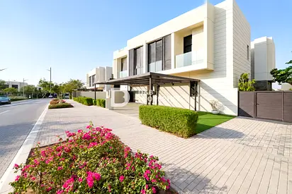 Furnished By Paramount | Large Layout | Near Pool